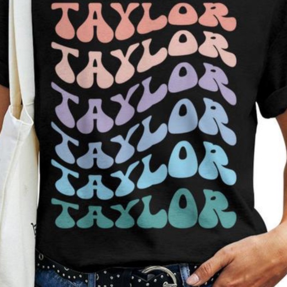 Taylor Swift Short Sleeve Black T Shirt Size Medium